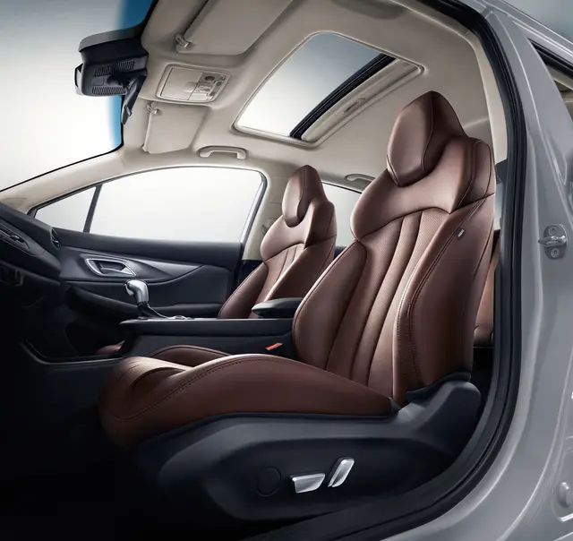 Interior del BAIC U5 PLUS, foto 3 de 6